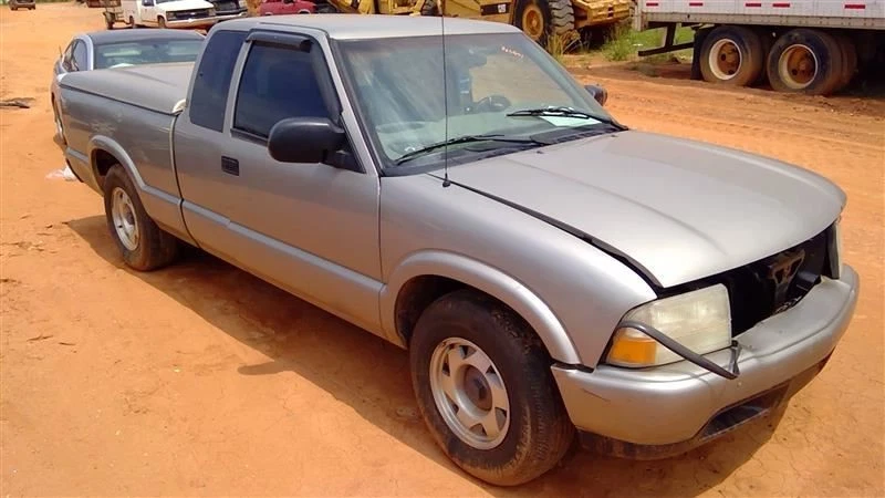 Guardabarros de pasajero excluyendo Xtreme para 94-04 GMC Sonoma OEM Foto 3 de 4