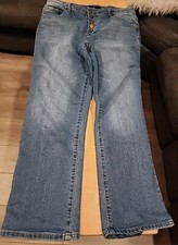 D. Jeans Women's Size 12 Mid Light Wash Stretch 5-Button Recycled Blue Jeans