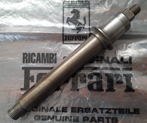 FERRARI / DINO 308 208 Mondial WATER PUMP SHAFT 103795