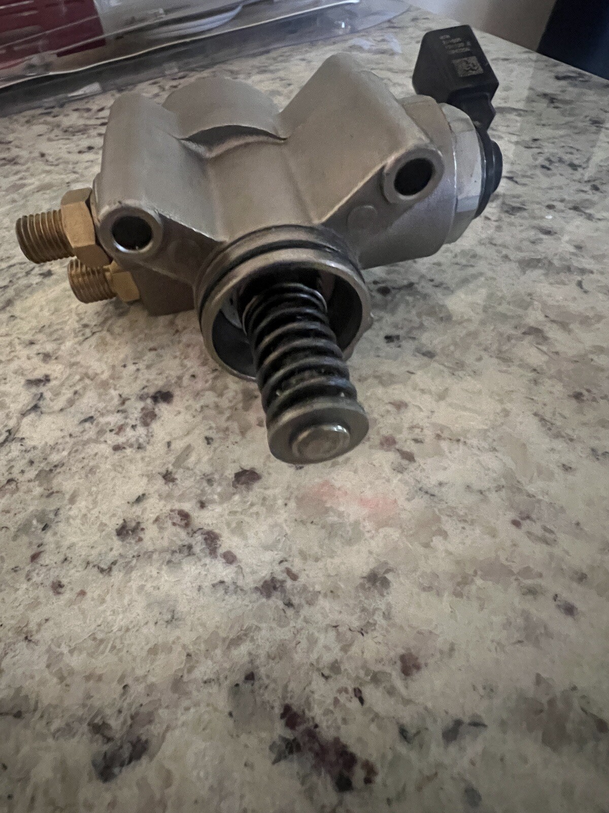 High Pressure Fuel Injection Pump Hitachi HTR211009 121125 3, 03H025C ...