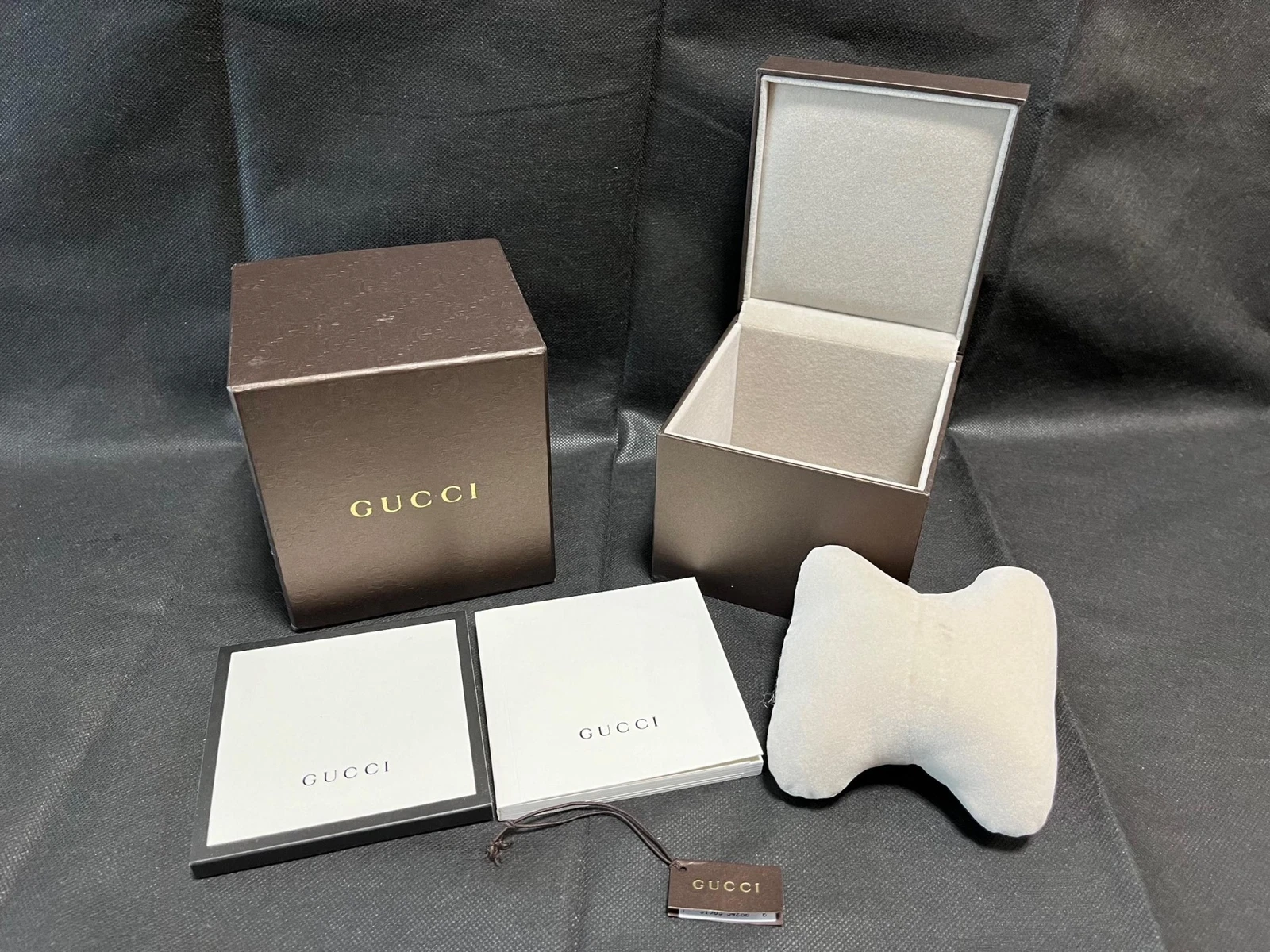 Aucune montre, boîte vide, boîtier de montre GUCCI original boîtier g0522 12
