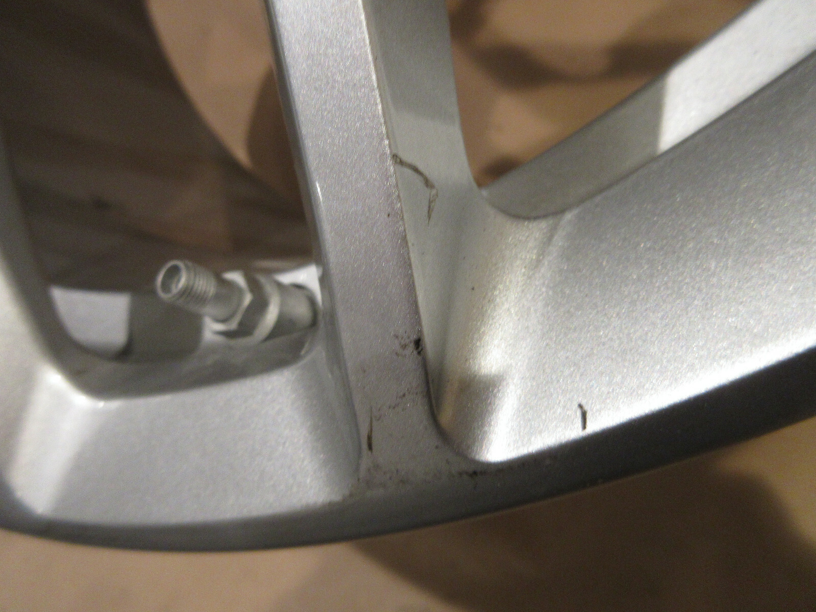 Lamborghini Huacan - Rear Wheel / Rim  # 4T0601017C( DOES NOT HAVE CAP)