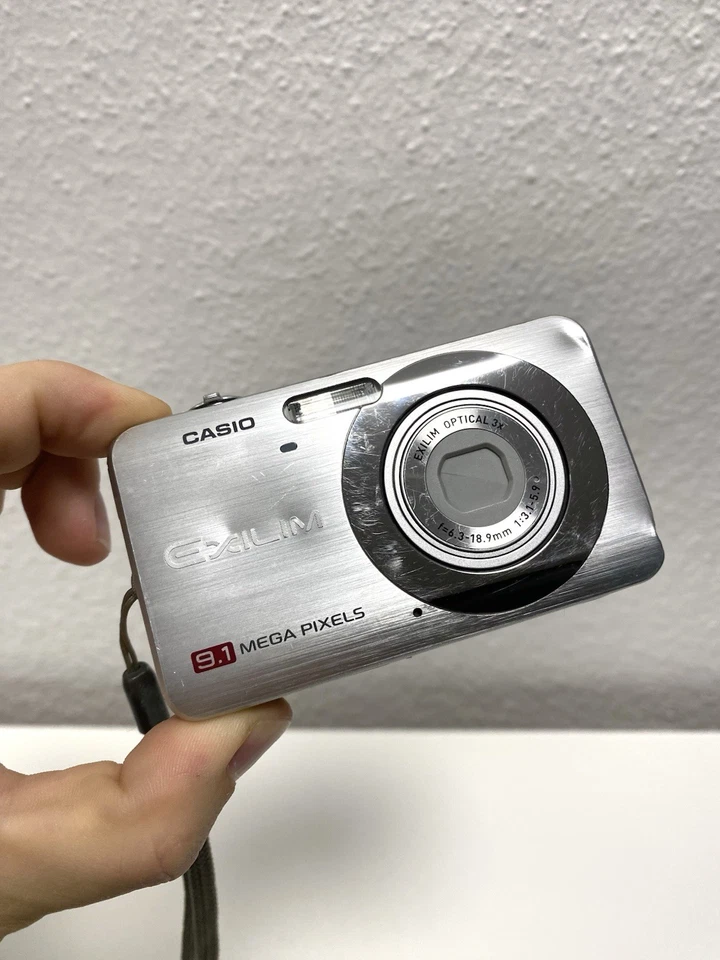Casio Exilim EX-Z21 Silber / Kompakte Retro Digitalkamera / Geprüft ✅ - Bild 4 von 4