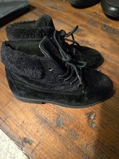 Unbranded Girls Size 3 Black Fuzzy Boots
