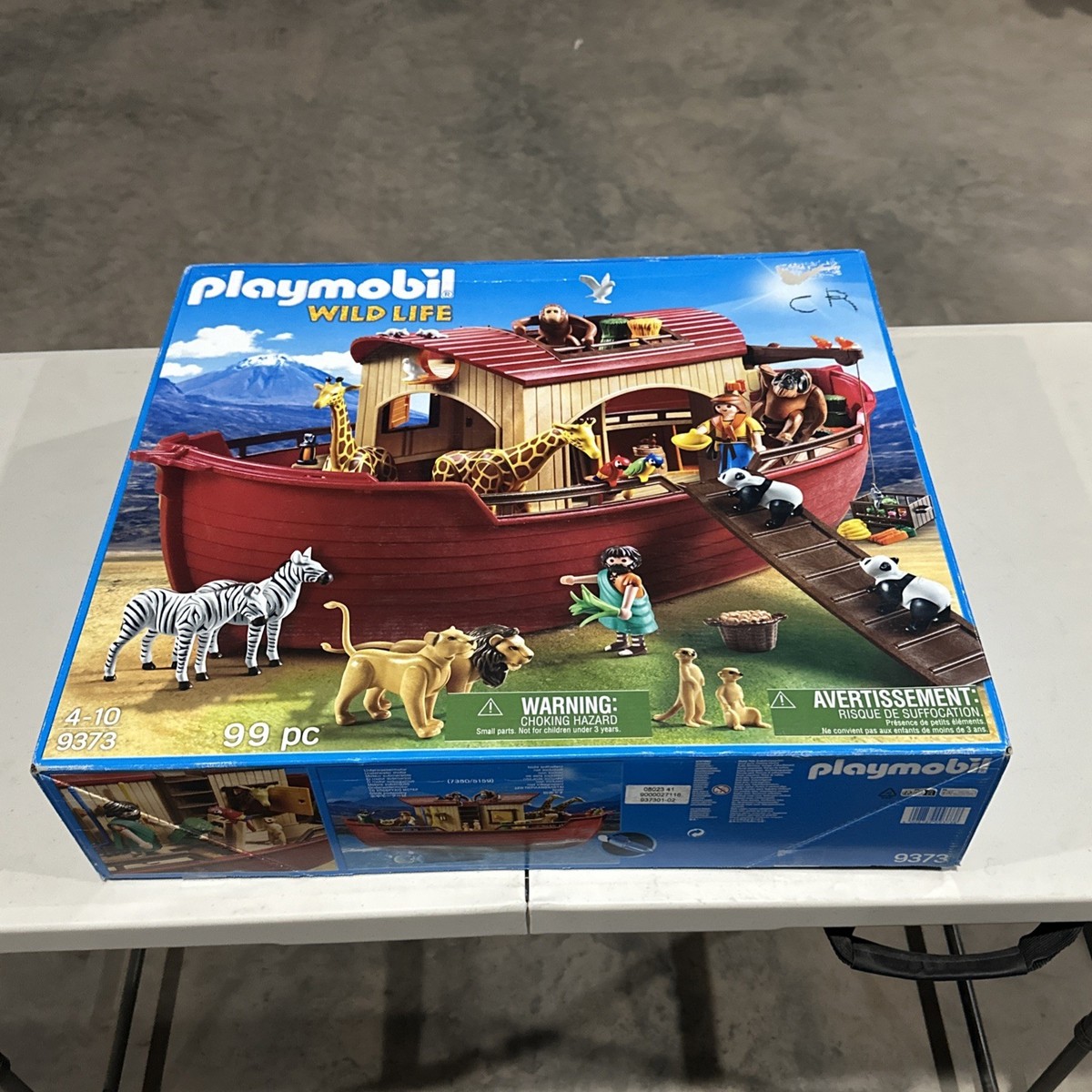 PLAYMOBIL Wild Life Floating Noah's Ark with Functioning Crane