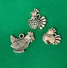 Tibetan Antique Silver Alloy HENS Chickens Hen nights charms Farm theme Pendants
