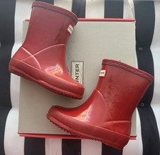 Hunter Little Kids Red Rain Boots Sz 5 Black Boot Socks Sz XS New In Box