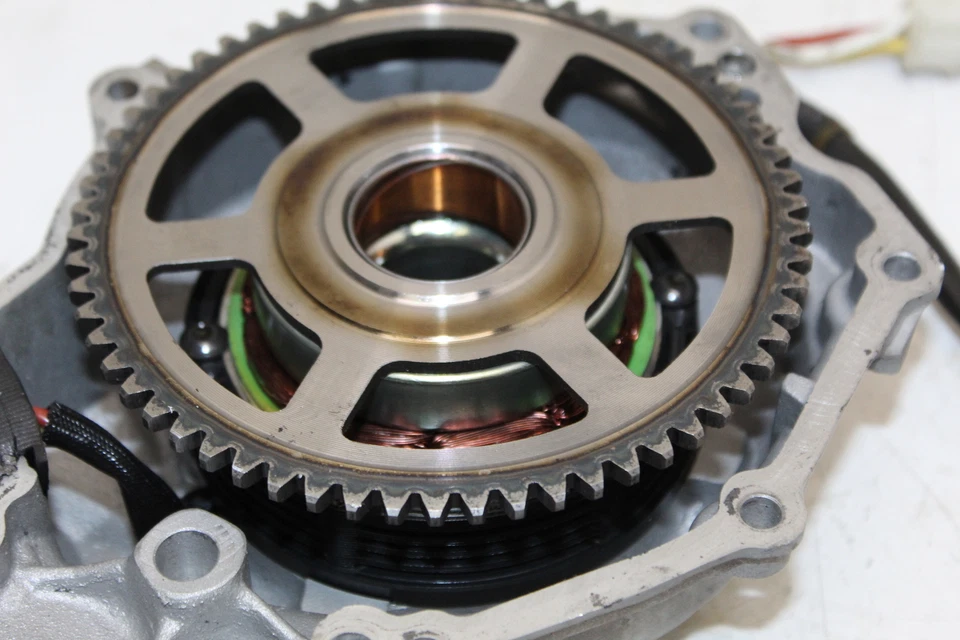 2009 雅马哈 Yzf R6s 定子 Magneto 交流发电机盖加定子 — 第 3/4 张图片