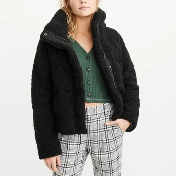Abercrombie Fitch Women s Teddy Puffer Jacket Black Size S