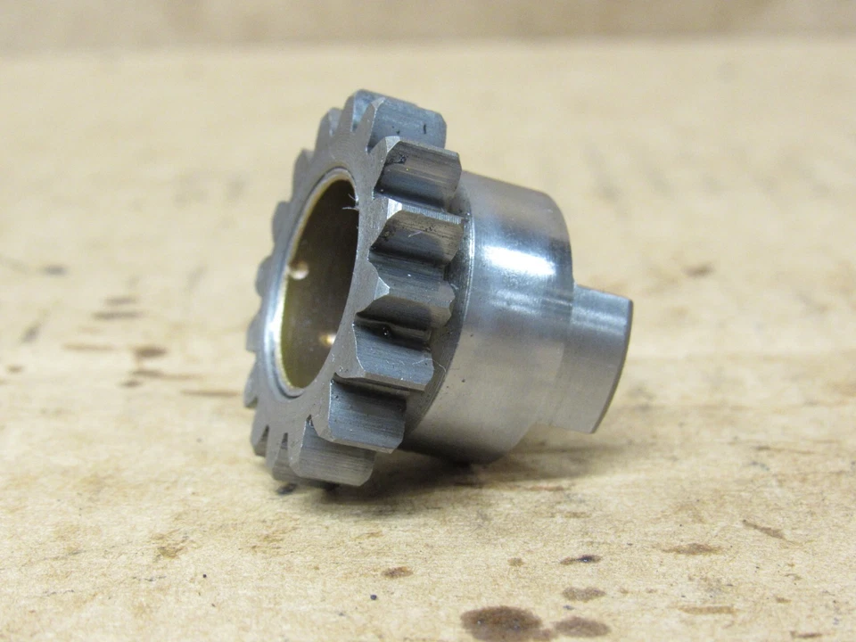 1973 Kawasaki G5 KE 100 Starter Pinion Gear 13075-004 - Imagem 2 de 4
