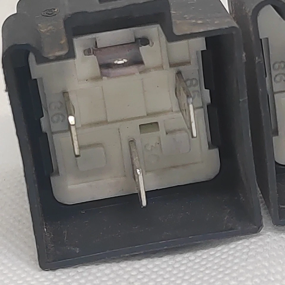 Relé de eje de transmisión automática original estándar RY-617 Foto 4 de 4