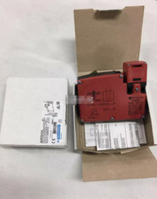 1PC New Schneider XCSTE7312 Safety Limit Switch Brand
