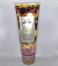 BATH AND BODY WORKS RASPBERRY HOLIDAY PIE BAR BODY CREAM 8 FL OZ