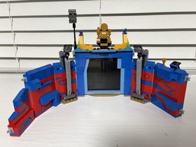 LEGO Marvel Hall of Armor 76125 and 76088 Thor vs Hulk and 76113 and more 
