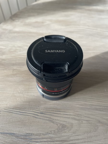 Samyang 12mm F/2.0-22 NCS CS Objetivo para Sony E