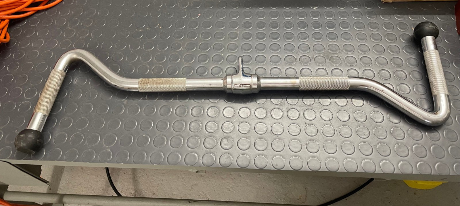 Trazy Bar - diametro 26mm - acciaio cromato - lunghezza 74cm - peso 4,74kg