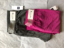 - Gap Kids Girl's Colored Velvet Legging