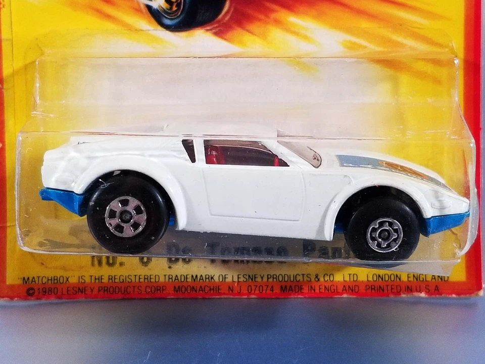 Lesney Matchbox Superfast De Tomaso Pantera / Interior rojo raro y sin calcomanía lateral Foto 2 de 4