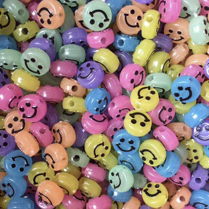 50x Happy Face Glow in the Dark Flat Round Disc Beads 10mm Multicolour