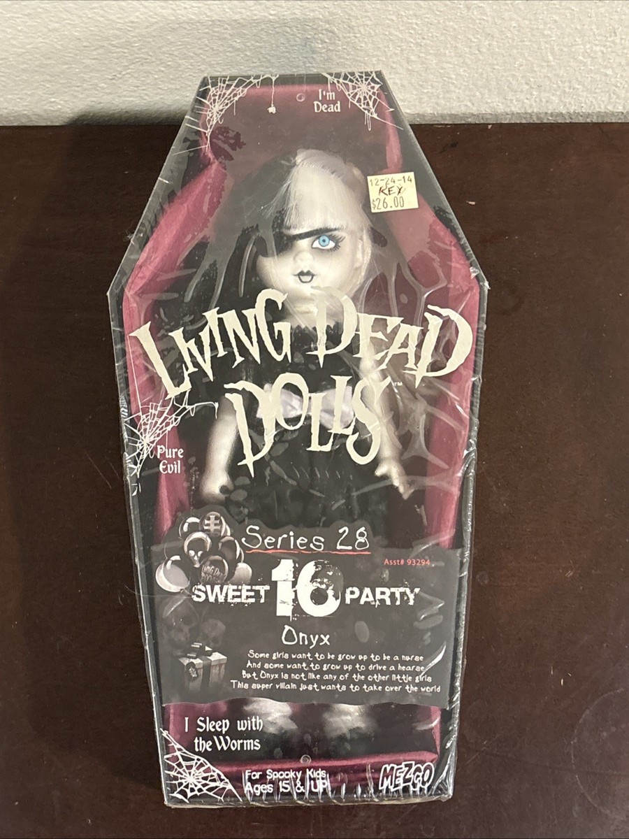 Living Dead Dolls ONYX Series 28 Sweet 16 Party Never Removed From