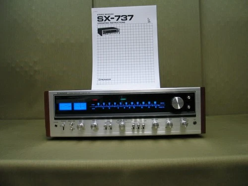 Pioneer SX-737 Vintage Stereo Receiver (1974) Tech Tested & Owned/ Manual/LED's