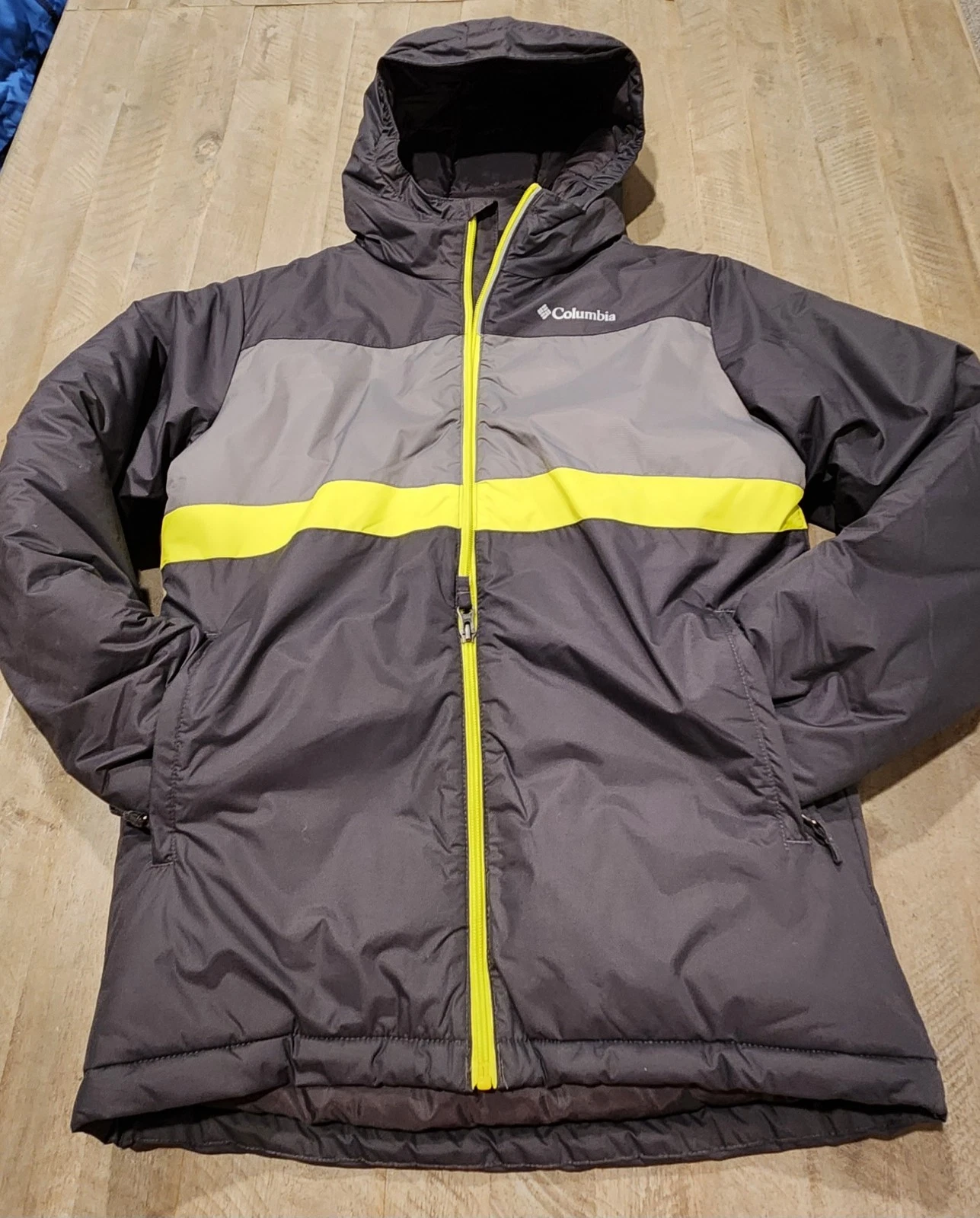 Columbia Winter Jacket Youth Large (14-16)