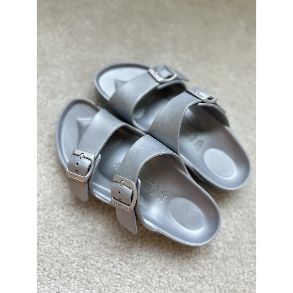 Zapatillas Birkenstock Mujer Mula Talla 5 Gris Plata NUEVAS Foto 2 de 4