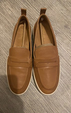 Vionic Women's Uptown Loafer, Camel Leather Size 8 Excellent Condition WOB