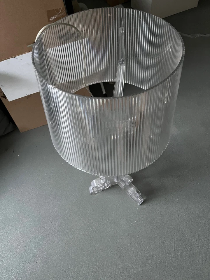 Kartell Bourgie Lampada da Tavolo in Policarbonato - Trasparente (9071B4) - Immagine 2 di 4