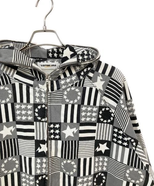 A BATHING APE (BAPE) Felpa con cappuccio e zip modello Ape AllOver usata