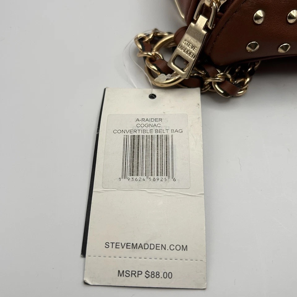 Bolsa de cinto conversível Steve Madden - Couro sintético marrom - Tachas e ferragens douradas - Imagem 2 de 4