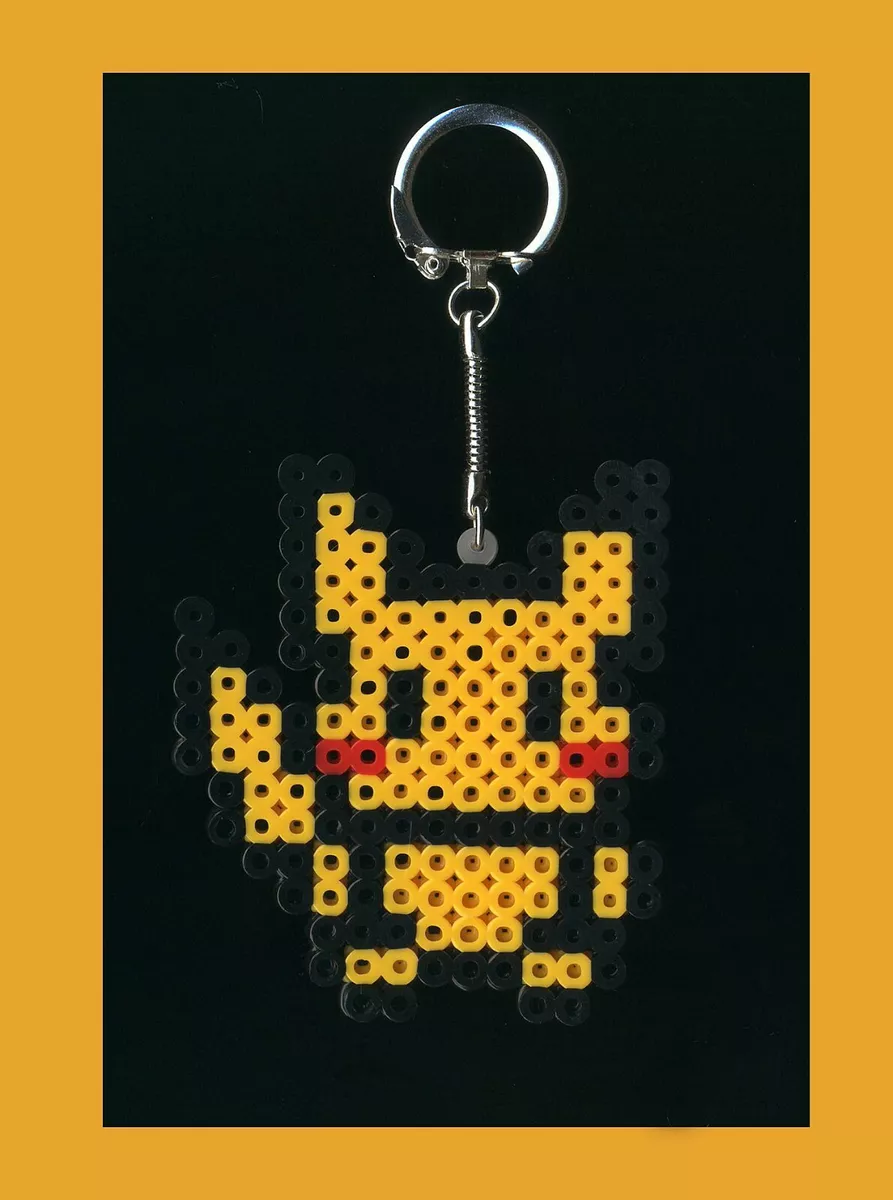 Porte clés en perles hama : pikachu pokemon go : bijoux-de-sac par  lespritcreademary