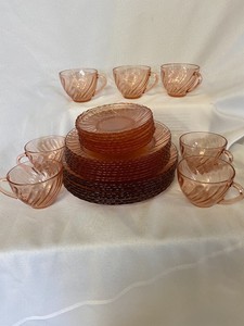 Cheapest On Sale Online Vtg Arcoroc Rosaline Glass Dinnerware Set 30 Pc Pink Swirl France Buy Reduced Up To 70 Idealfa Com