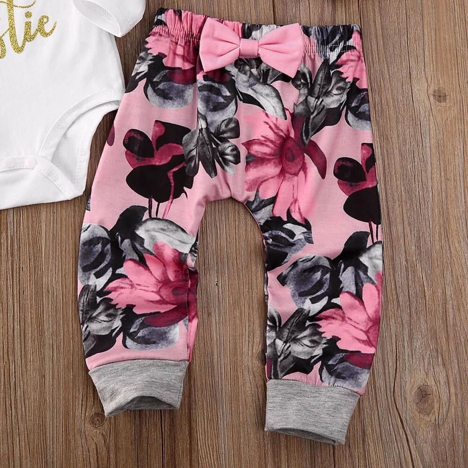 Recién Nacido Bebé Niña Pantalones Florales Estampado de Letras Mameluco Diadema Prendas para el torso Ropa Conjunto Foto 3 de 4