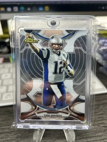 2015 FINEST TOM BRADY #140 NEW ENGLAND PATRIOTS PSA 9 MINT