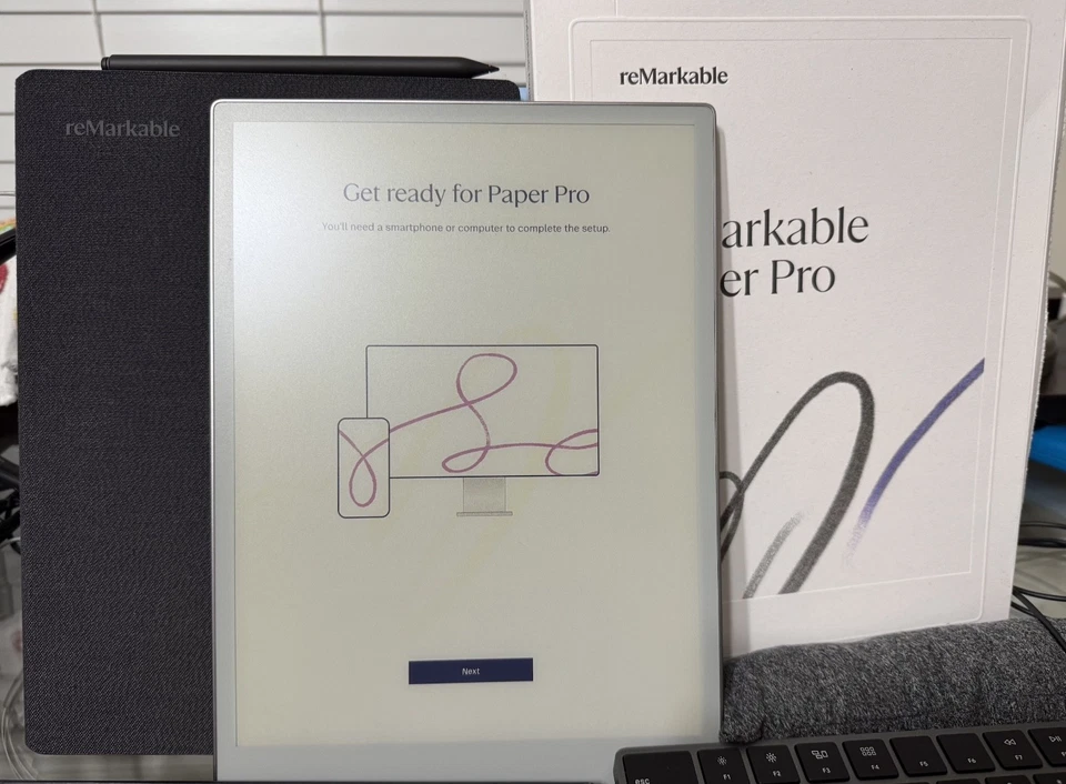 REMARKABLE PAPER PRO 2 Color w/Pro Stylus and Grey Folio - Image 2 of 2