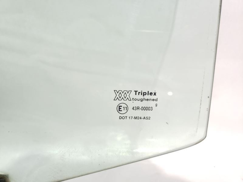1994 Rolls Royce Silver Spur iii OEM Right Rear Door Glass