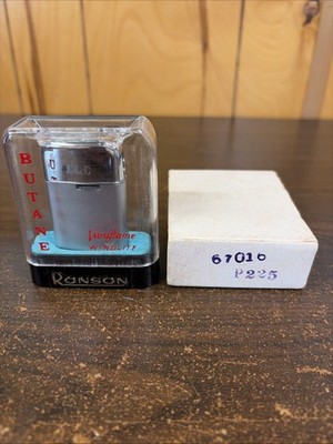 Vintage Ronson Varaflame Windlite Lighter In Box