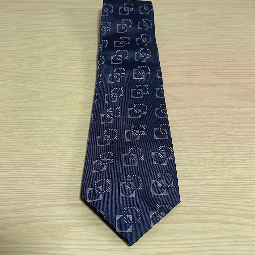 Gucci Necktie Tie 100% Silk Black Gray Square Pattern 3.7 inches From Japan thumbnail 3
