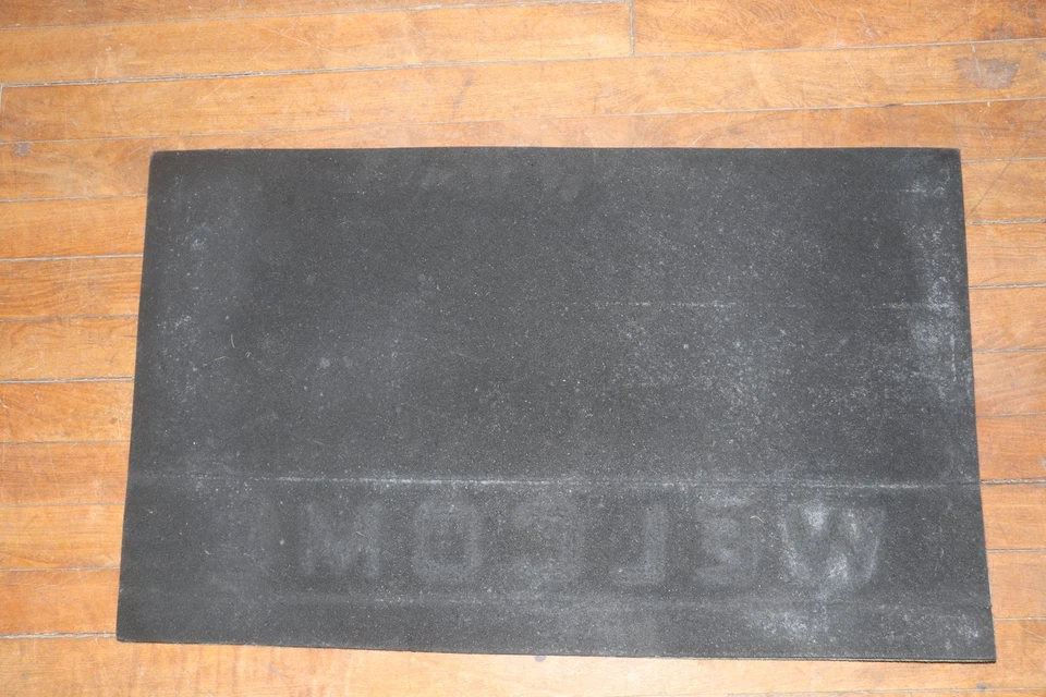 FANMATS NFL - New Orleans Saints 18 pulgadas x 30 pulgadas. Alfombrilla de goma para puerta Foto 4 de 4