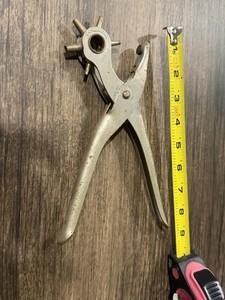 Vintage C.S. Osborne & Co. Revolving 6 Hole Leather Punch ENGLAND