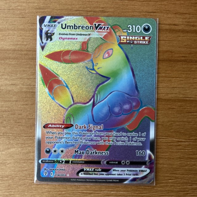Umbreon VMAX (Secret) 214/203 SWSH07: Evolving Skies Holo Pokemon