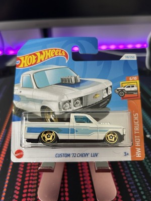 Hot Wheels Custom 72 Chevy Luv Pickup White & Blue Short Card