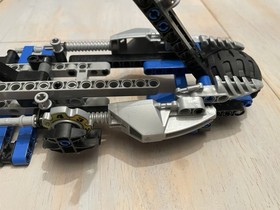 LEGO Bionicle 8993 Kaxium V3 Incomplete For Parts Chopper 2009
