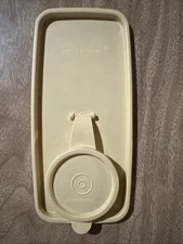 TUPPERWARE Replacement Flip Top Lid 470 For 469 Cereal Keeper Store-N-Pour Beige