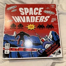 Space Invaders A Co-Op Dexterity Board Game Taito Taitronics Buffalo Games NEW