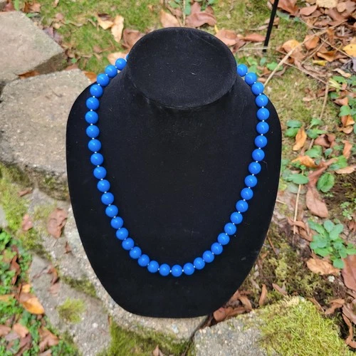 Bright Blue Lucite Or Acrylic Beaded Necklace Vintage Statement Costume Jewelry