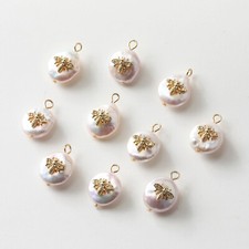 2pcs Round Naturally Pearl Charm,Pearl Bee Pendant,White Shell Charm