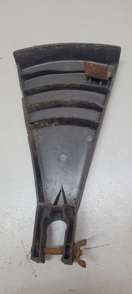 Homelite SX-135 Bandit String Trimmer OEM Guard - Image 2 of 2