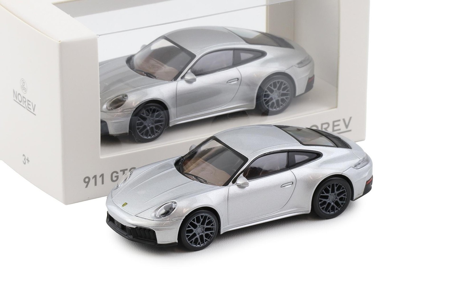 1:43 NOREV Jet Car Porsche 911 992.2 Carrera GTS Coupé 2024 Polar Silver